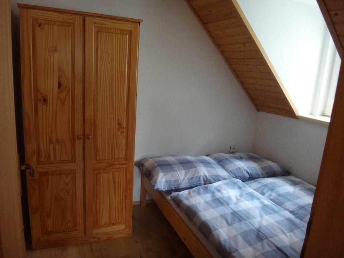 Apartman Na Zlatniku Zlata Olesnice  エクステリア 写真